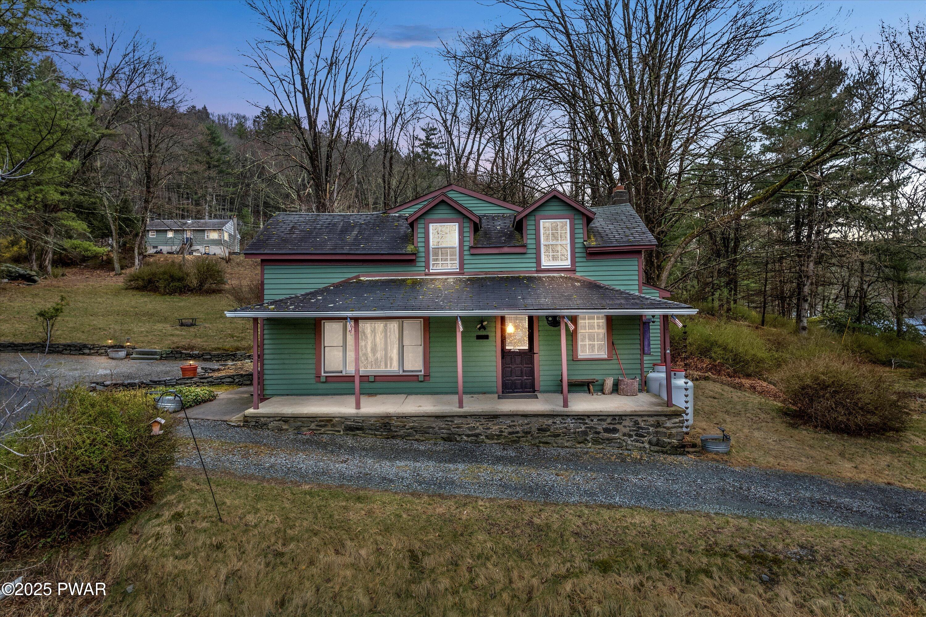 111 Delaware Drive, Lackawaxen, Pennsylvania image 1
