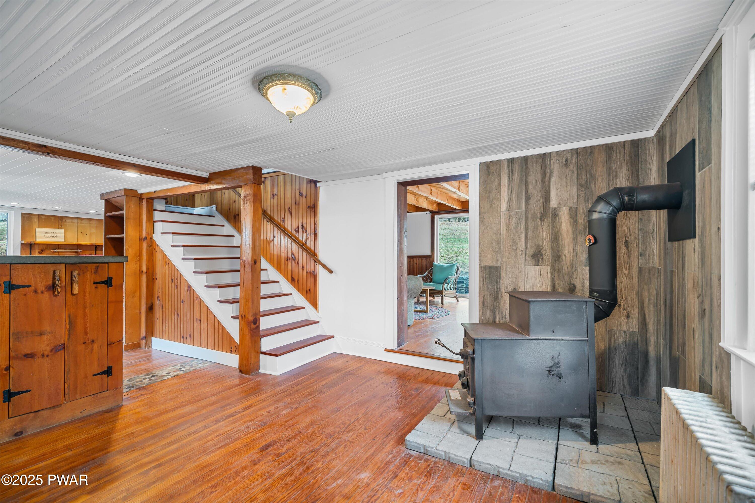 111 Delaware Drive, Lackawaxen, Pennsylvania image 9