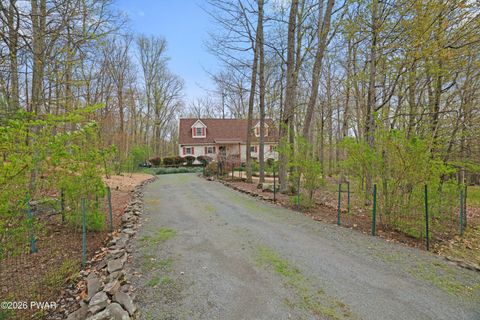 Homes For Sale - 106 Elderberry Drive<br/> Hawley, PA 18428