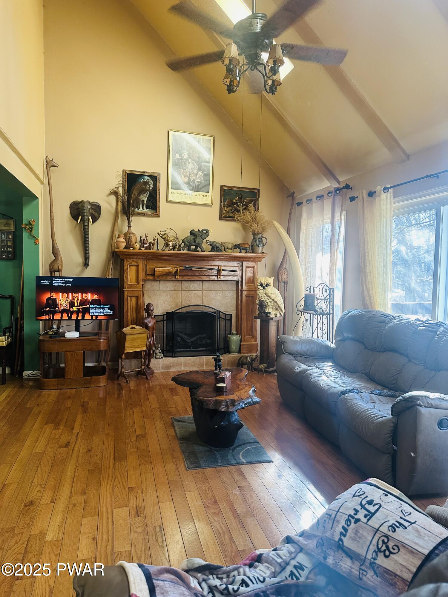137 Remuda Drive, Hawley, Pennsylvania image 2
