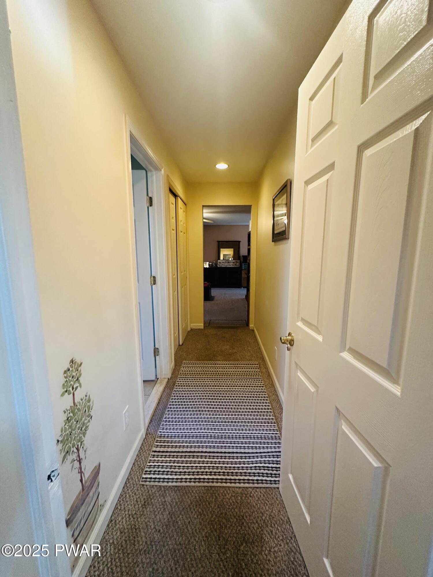 137 Remuda Drive, Hawley, Pennsylvania image 3