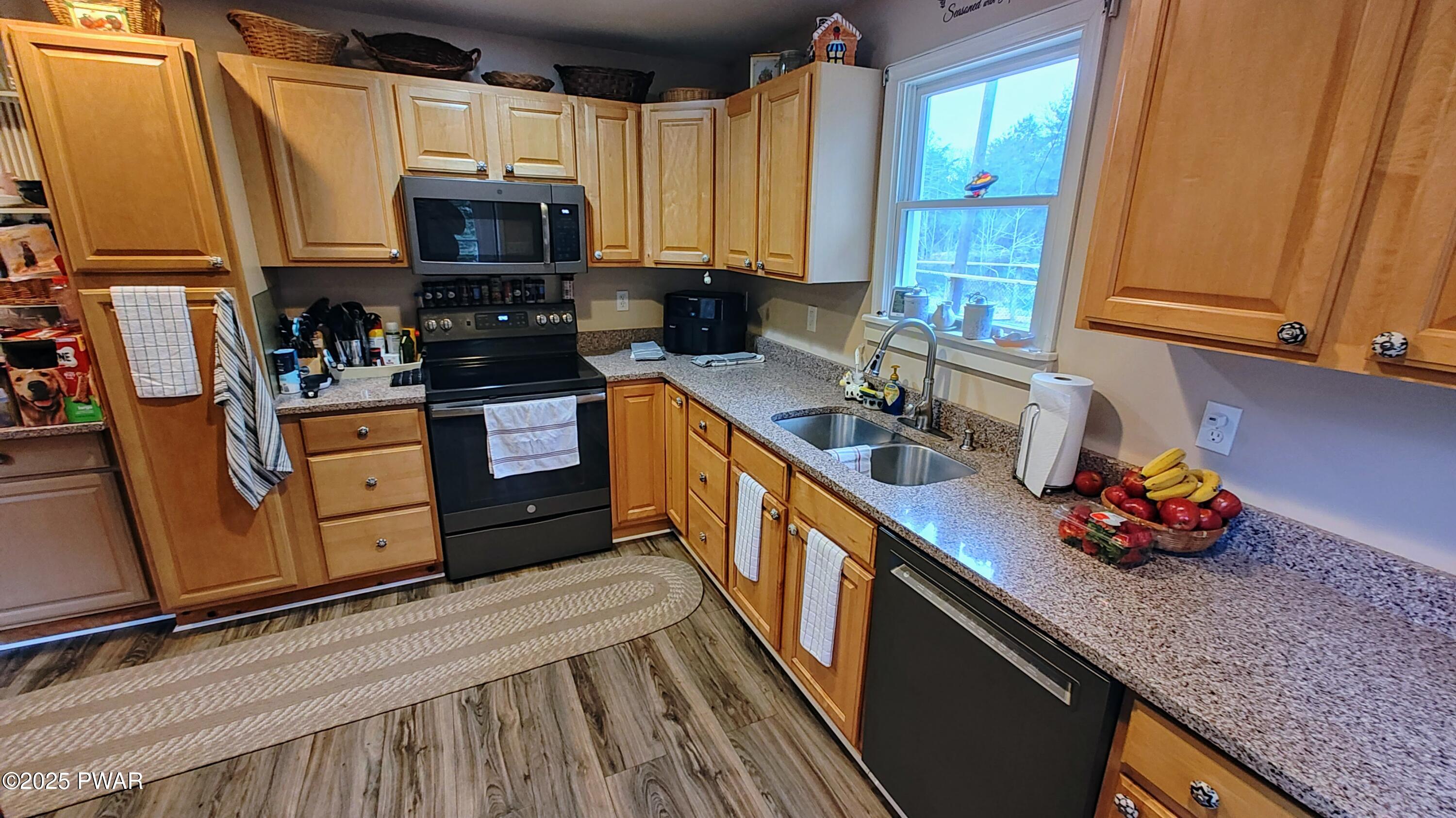 177 Crane Road, Lakeville, Pennsylvania image 9