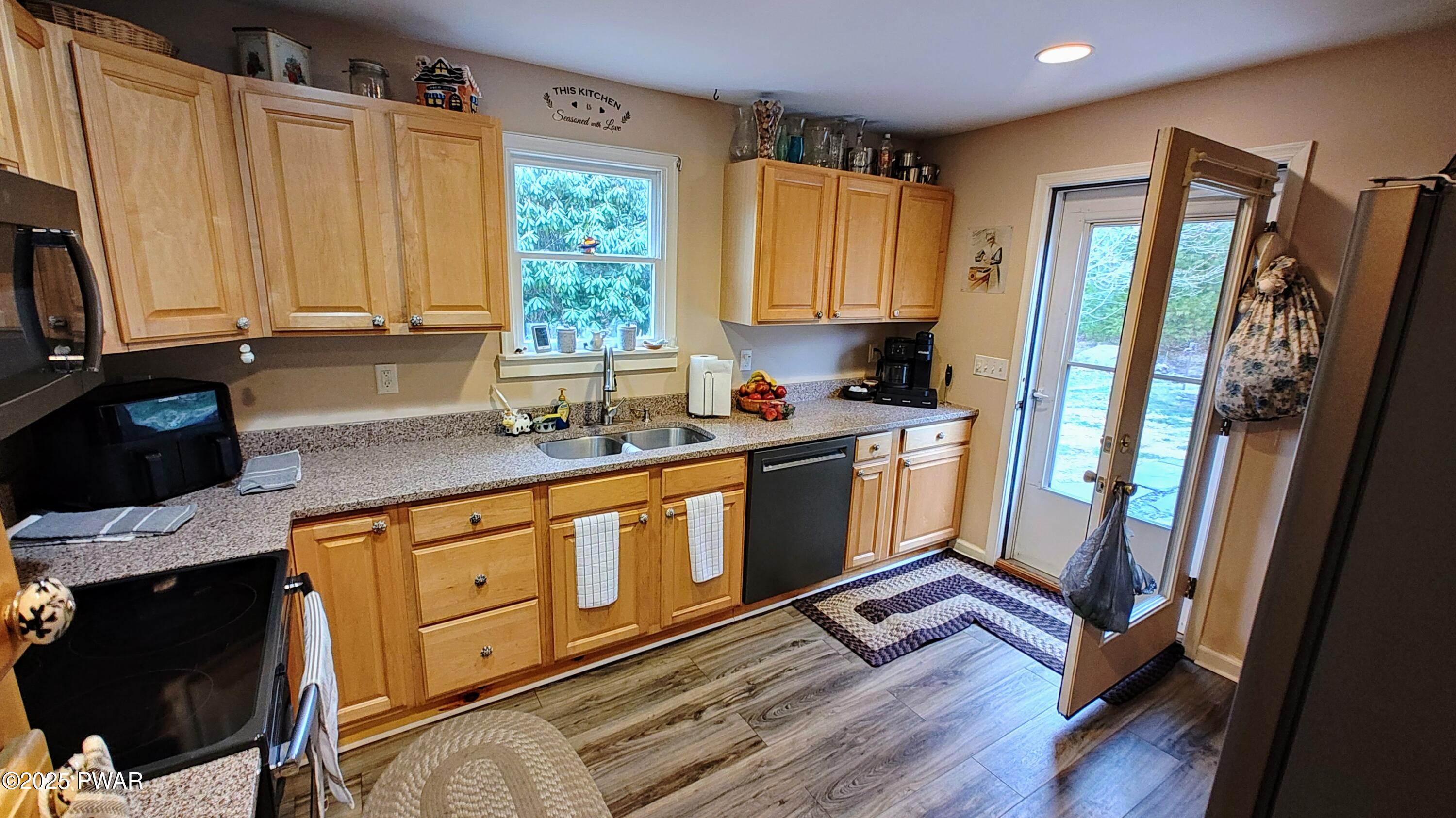 177 Crane Road, Lakeville, Pennsylvania image 8