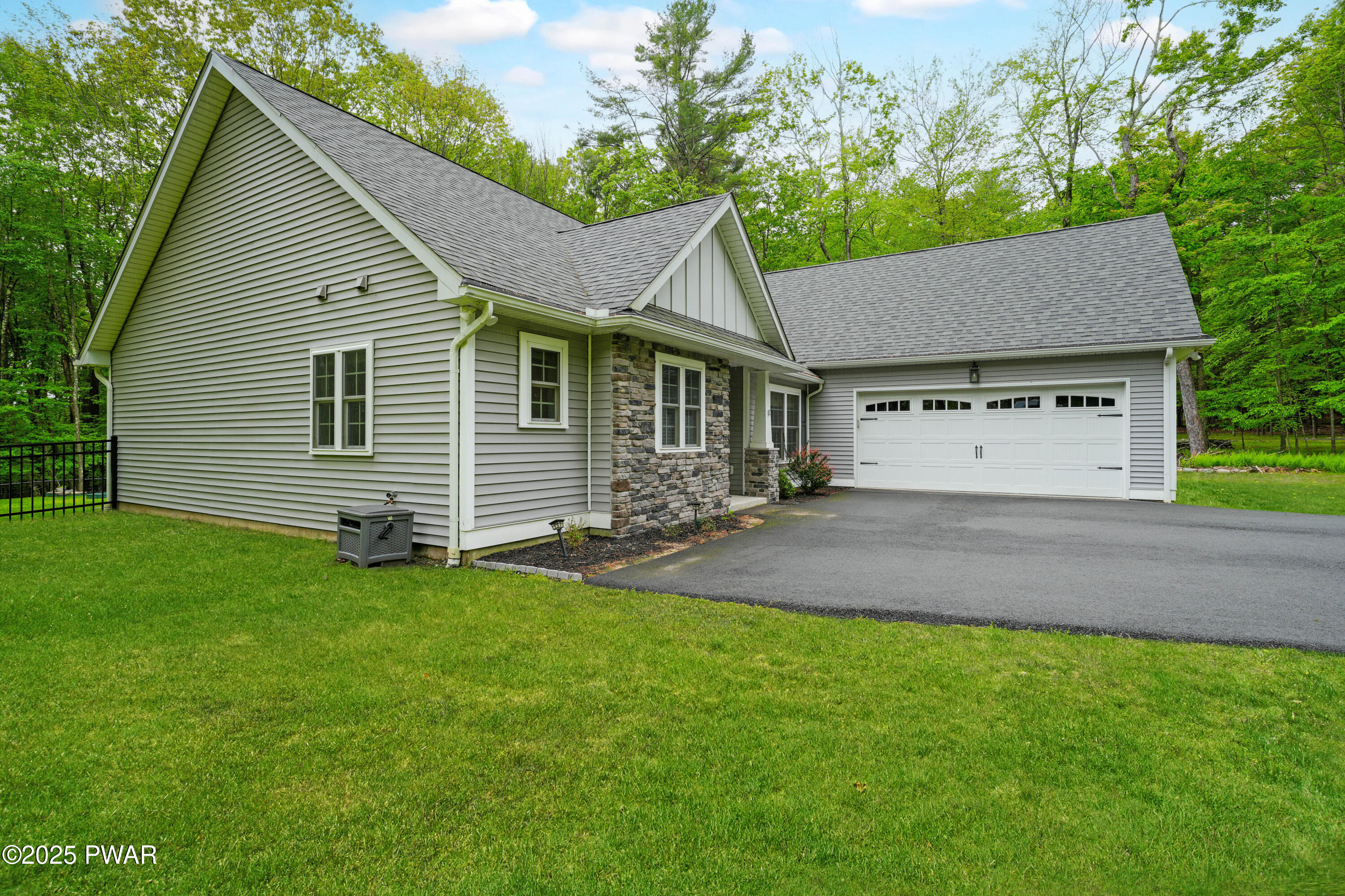 108 Magnolia Lane, Milford, Pennsylvania image 3
