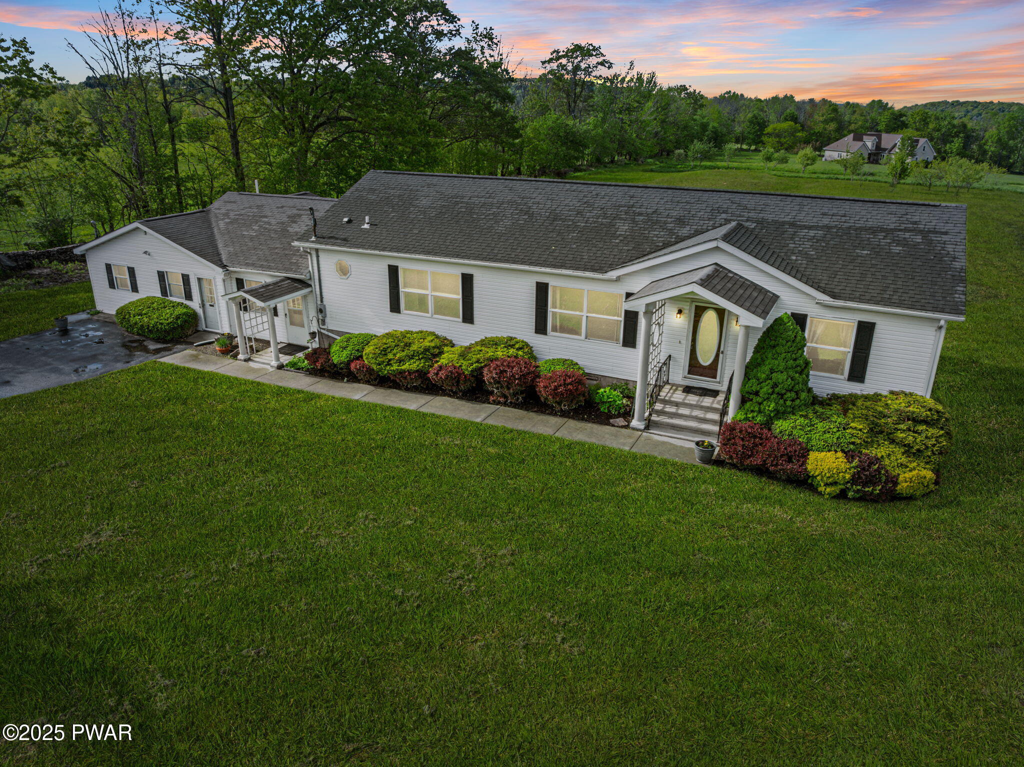 232 Spinner Road, Honesdale, Pennsylvania image 2