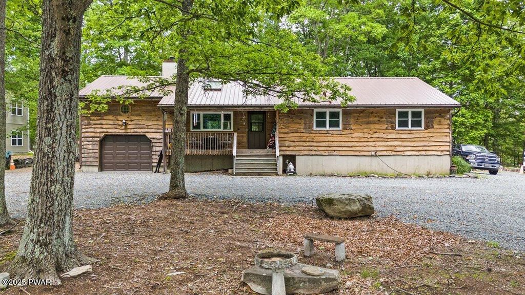 Photo of 141 Constitution Drive, Lackawaxen, PA 18435 (MLS # PW251734)