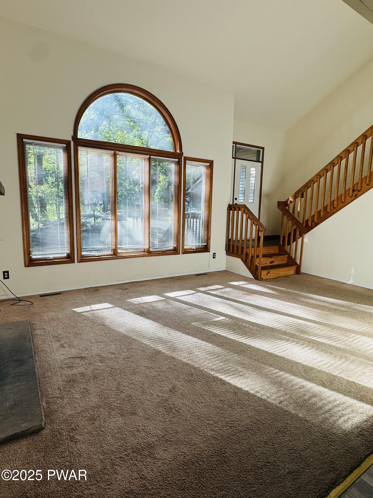 Lords Valley, Pennsylvania 18428, United States, 4 Bedrooms Bedrooms, ,2 BathroomsBathrooms,Residential,Active,175114