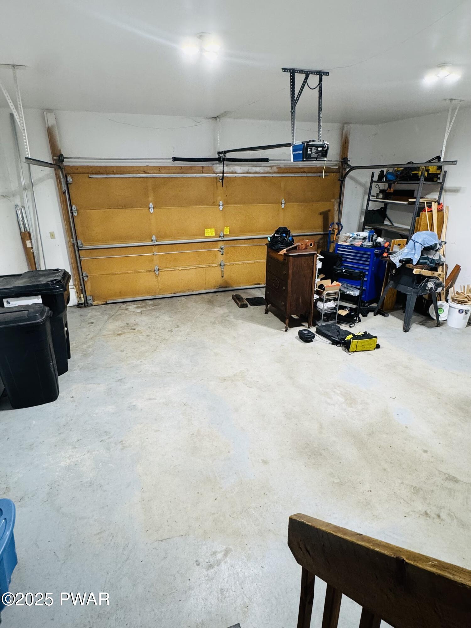 Lords Valley, Pennsylvania 18428, United States, 4 Bedrooms Bedrooms, ,2 BathroomsBathrooms,Residential,Active,175114