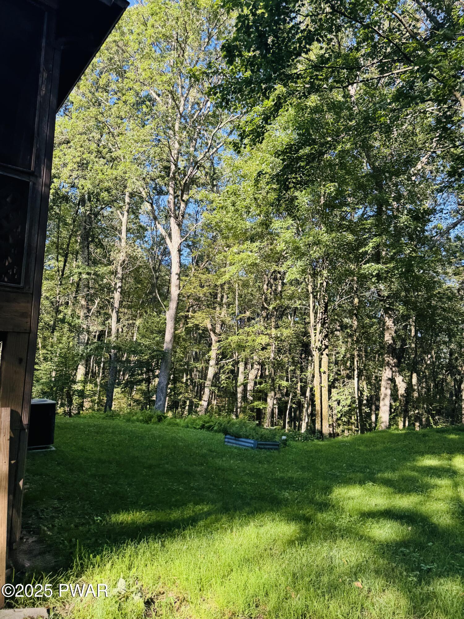 Lords Valley, Pennsylvania 18428, United States, 4 Bedrooms Bedrooms, ,2 BathroomsBathrooms,Residential,Active,175114