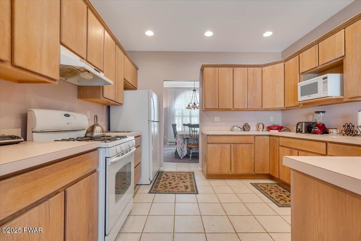 143 Marquise Drive, Tafton, Pennsylvania image 14
