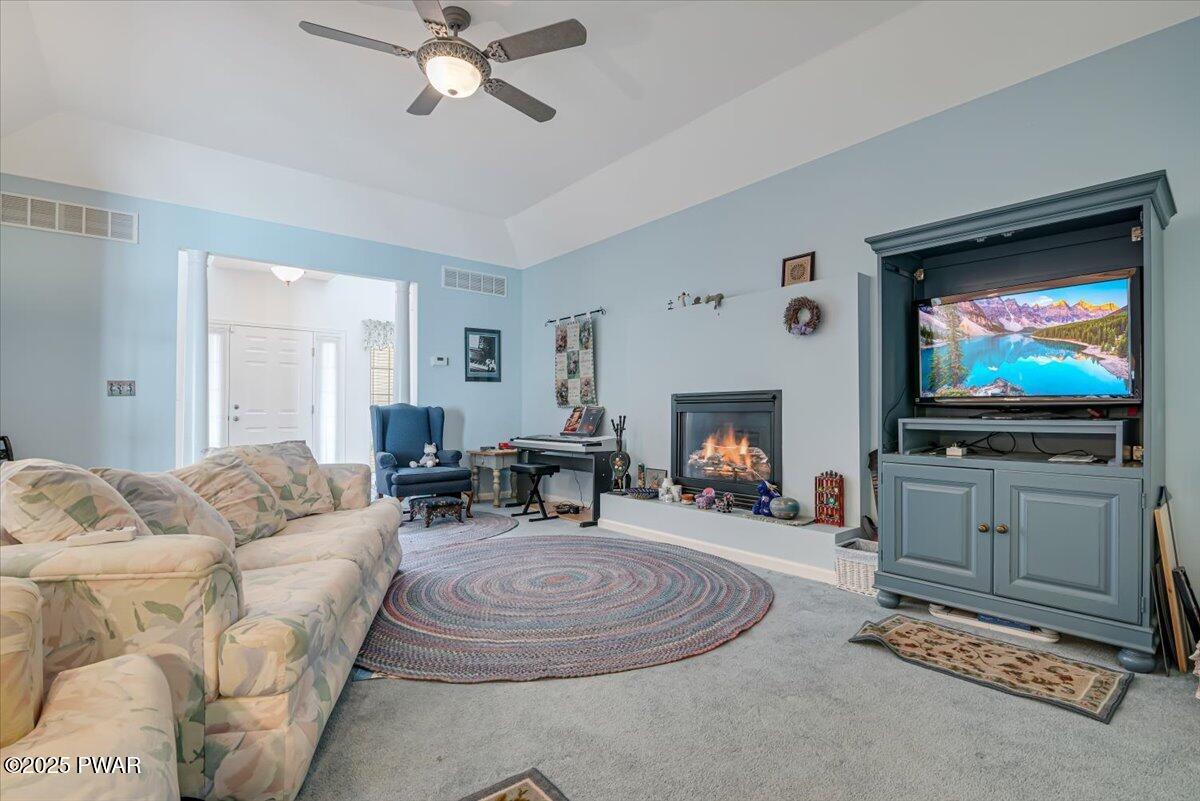 143 Marquise Drive, Tafton, Pennsylvania image 10