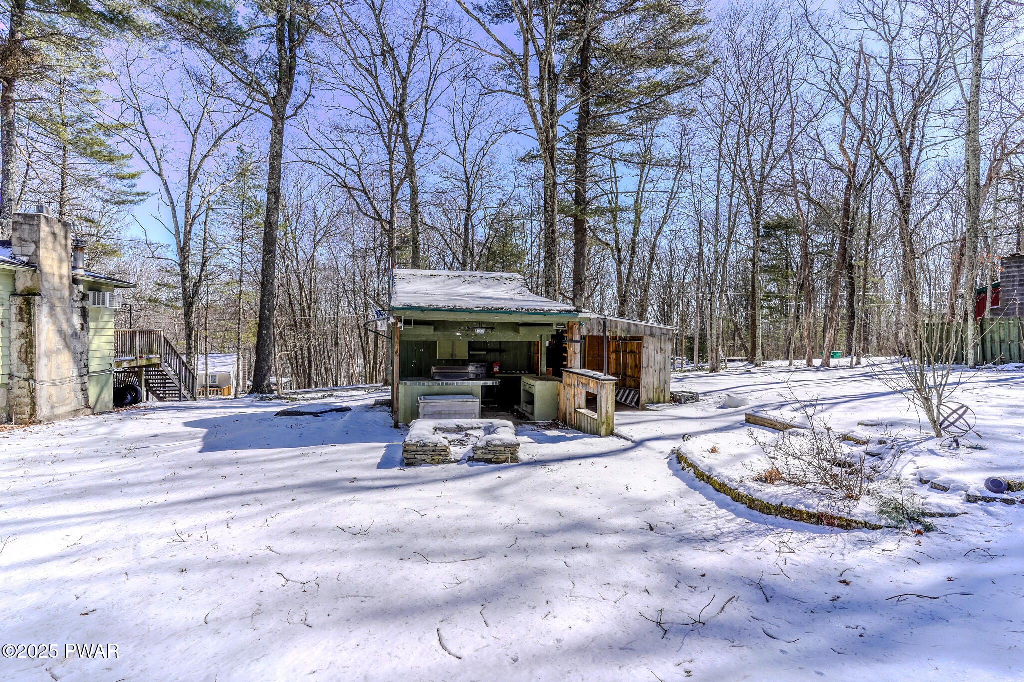 111 Hemlock Drive, Dingmans Ferry, Pennsylvania image 5