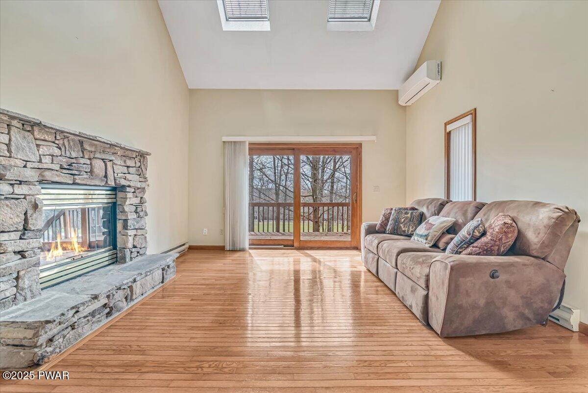 105 Beechwood Lane, Greentown, Pennsylvania image 6