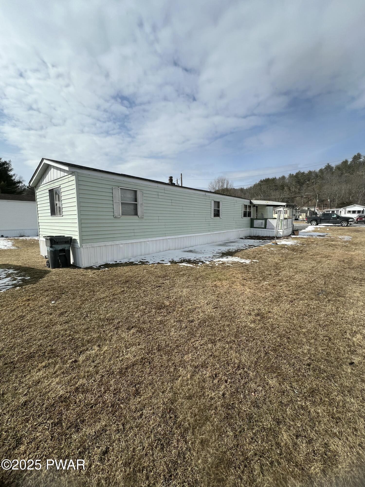 115 Green Meadow Court, Milford, Pennsylvania image 4