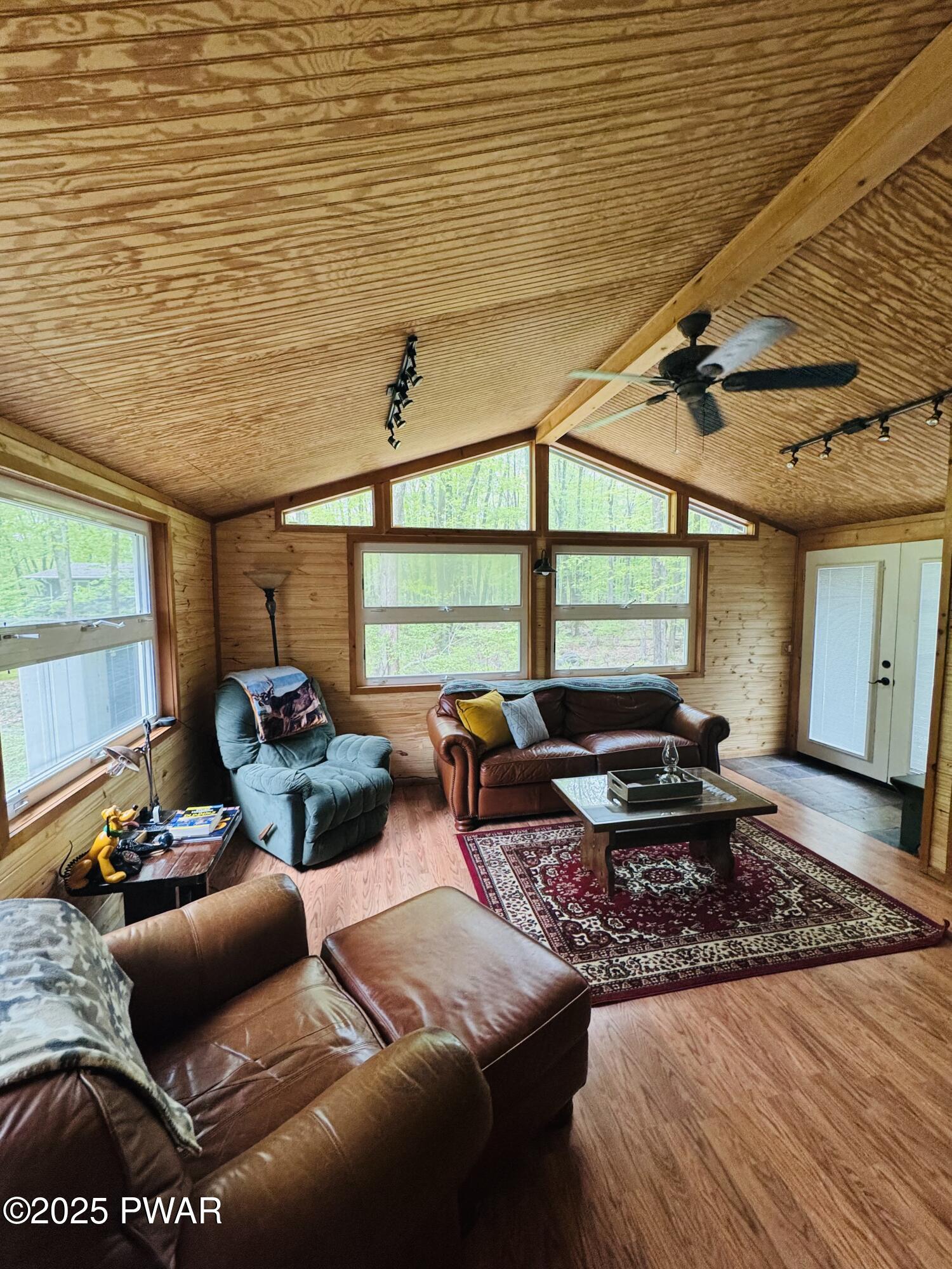 Lords Valley, Pennsylvania 18428, United States, 2 Bedrooms Bedrooms, ,2 BathroomsBathrooms,Residential,Active,145178