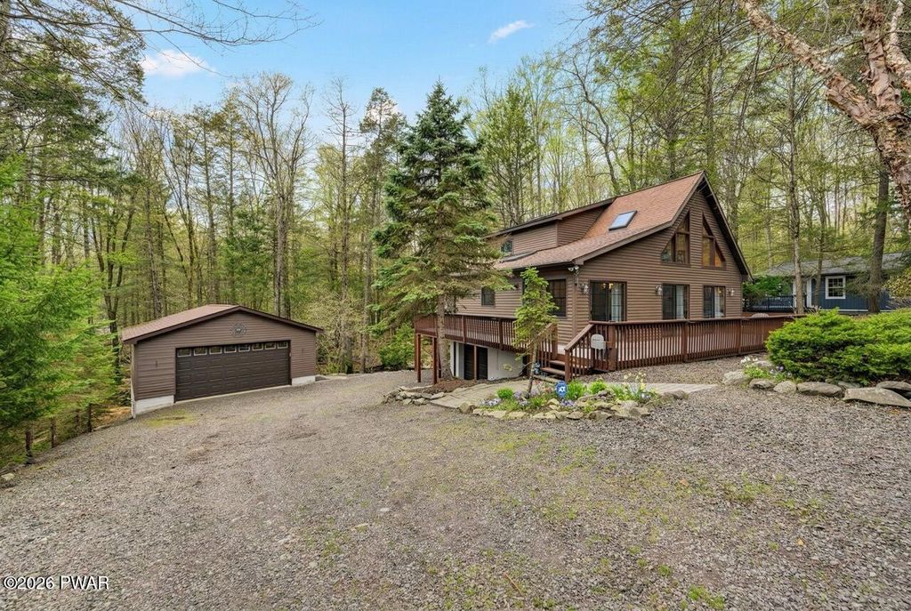 Photo of 1071 Red Hawk Drive, Lake Ariel, PA 18436 (MLS # PW260855)