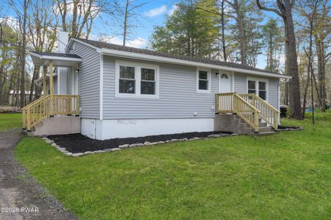 Homes For Sale - 208 Doolan Road<br/> Dingmans Ferry, PA 18328