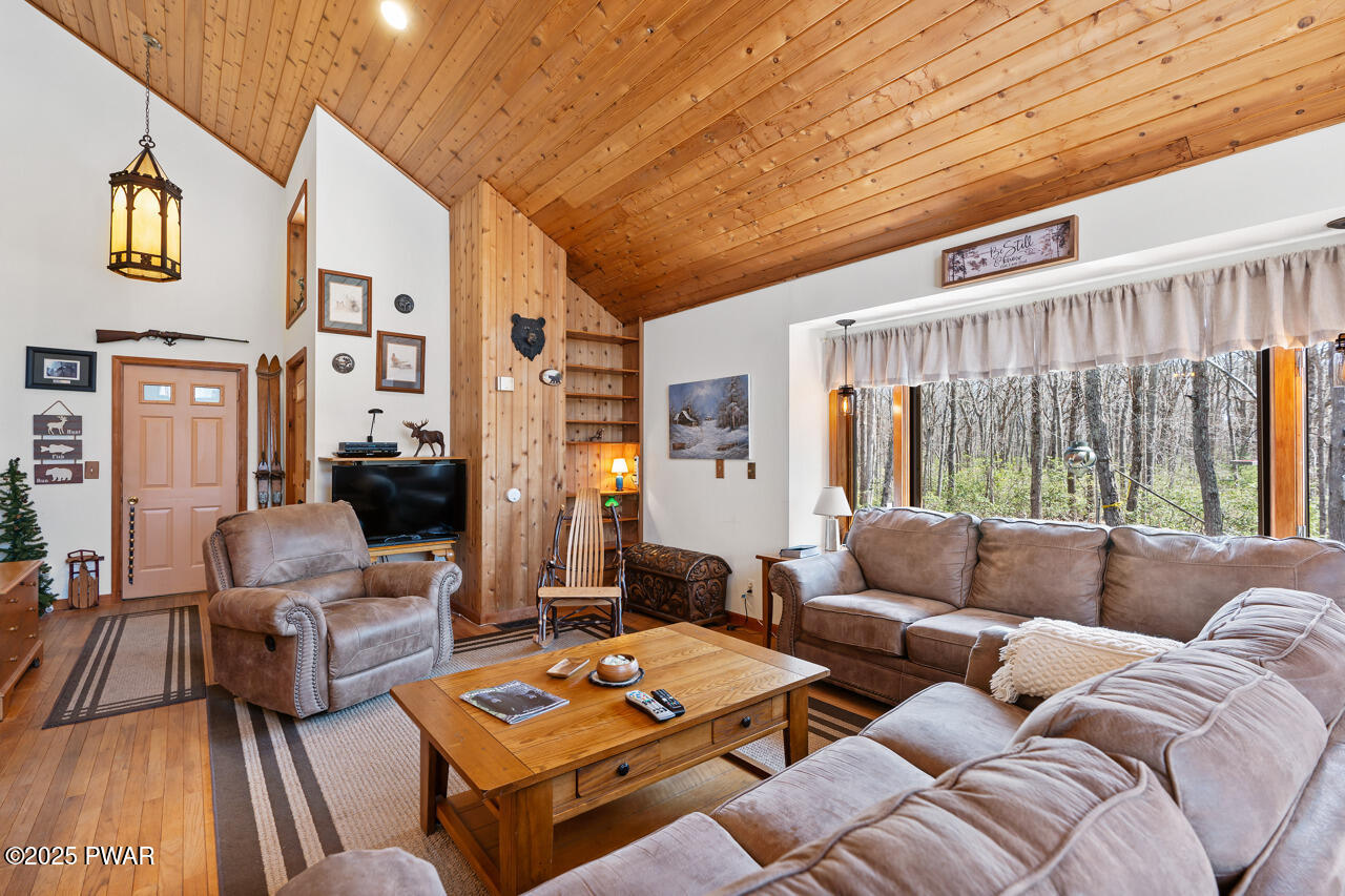125 Wild Wood Terrace, Shohola, Pennsylvania image 8