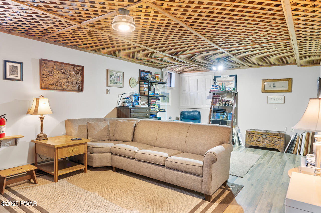 125 Wild Wood Terrace, Shohola, Pennsylvania image 32