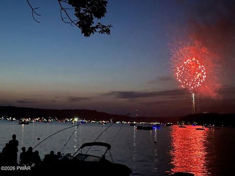 Homes For Sale - 325 Sunset Shore Drive<br/> Pike County, Hawley, PA 18428