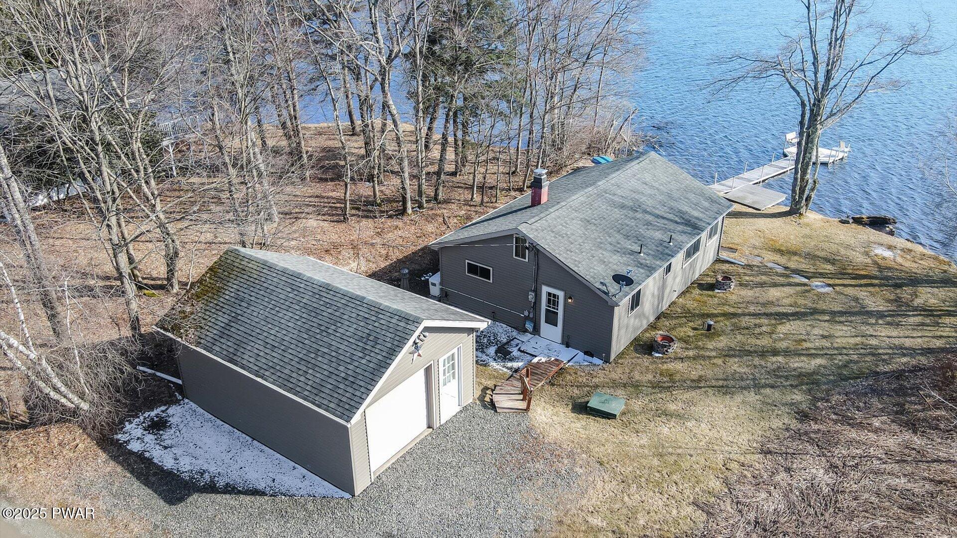 76 Lake Lorain Road, Poyntelle, Pennsylvania image 2