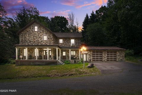 Homes For Sale - 204 Bellemonte Avenue<br/> Hawley, PA 18428