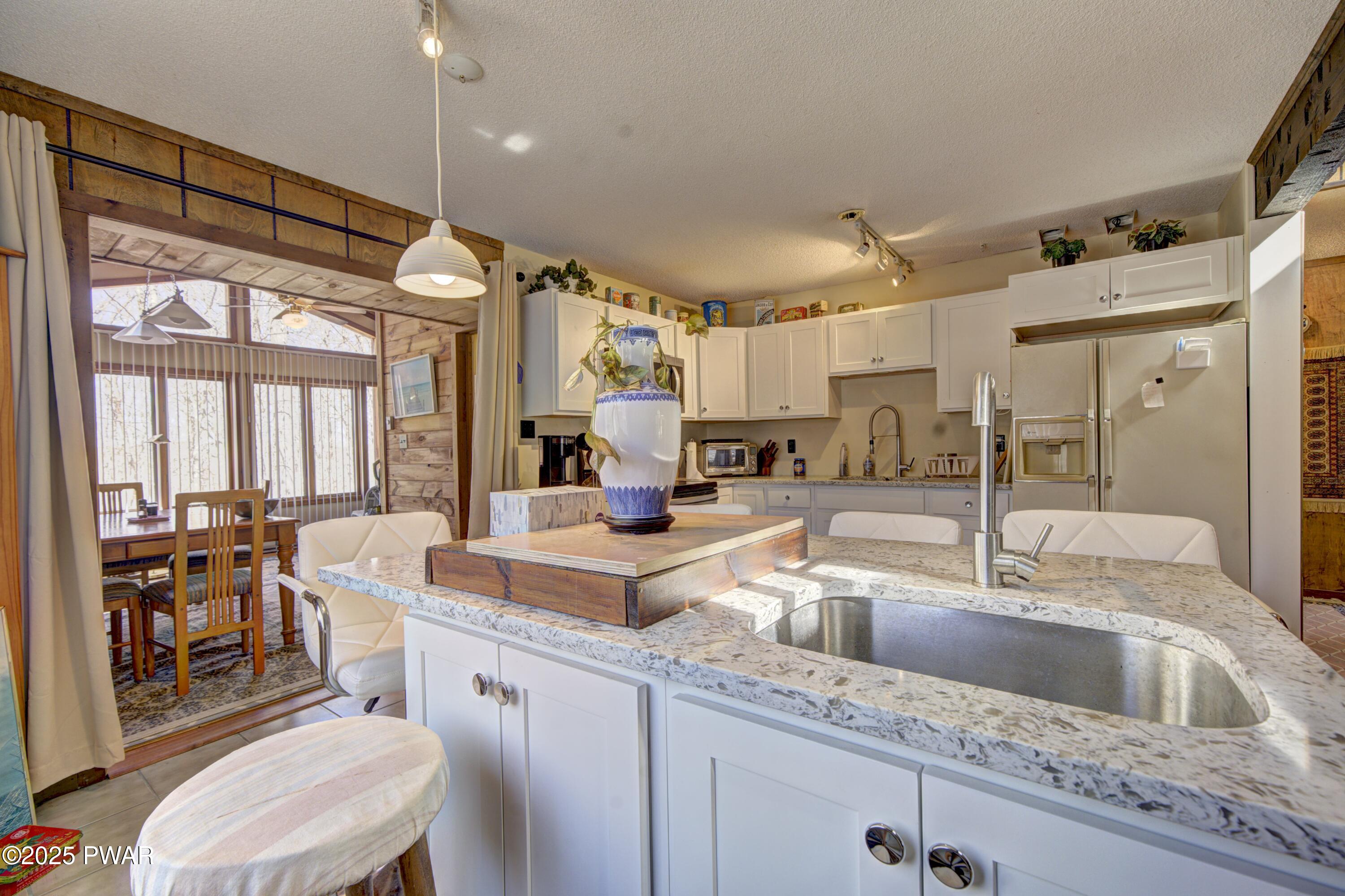 109 Pebble Rock Road, Lackawaxen, Pennsylvania image 10