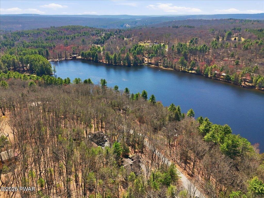 Photo of 6 Ridge View, Hawley, PA 18428 (MLS # PW260914)