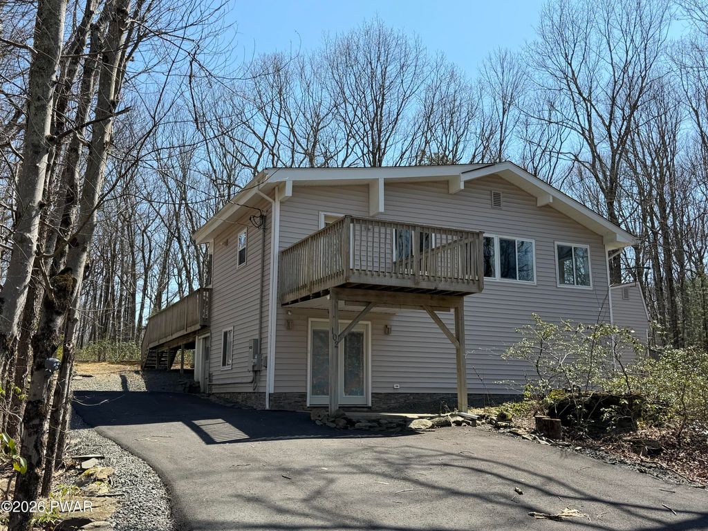 Photo of 102 Comstock Drive, Lords Valley, PA 18428 (MLS # PW260899)
