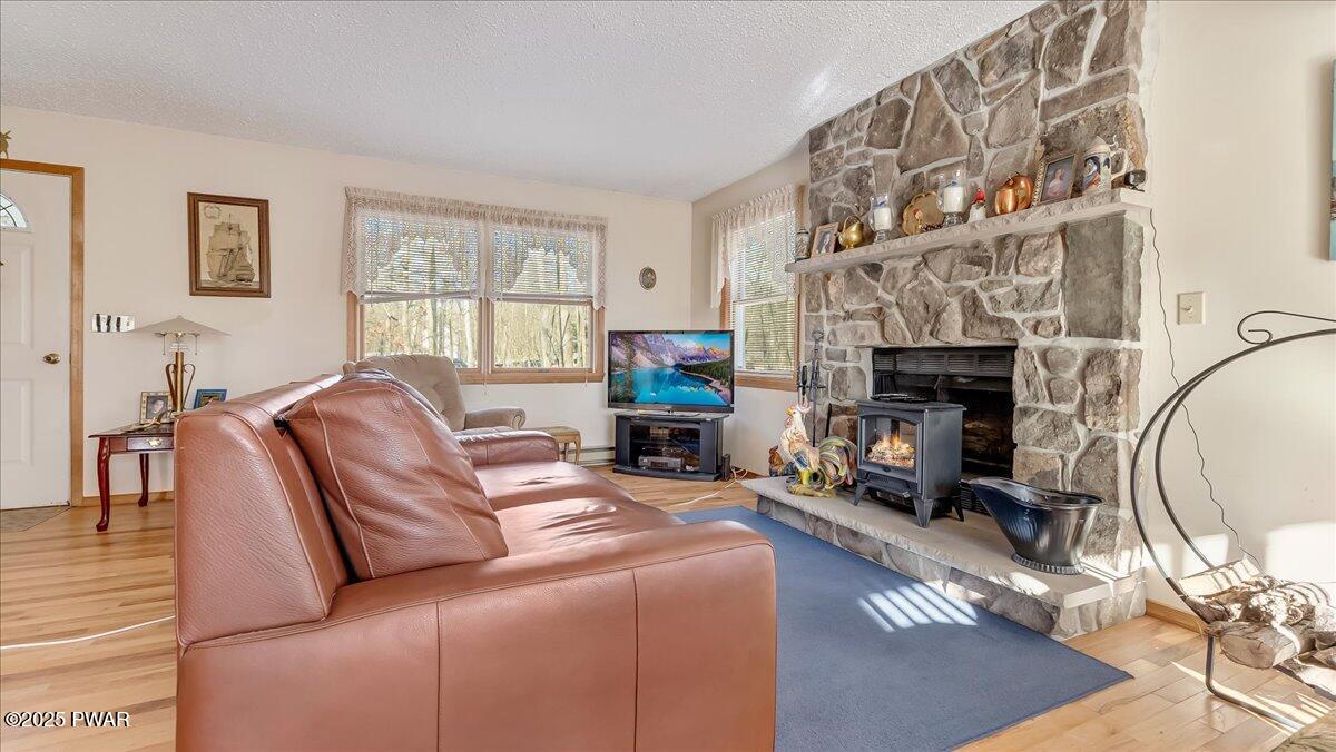 363 Gold Key Road, Milford, Pennsylvania image 6