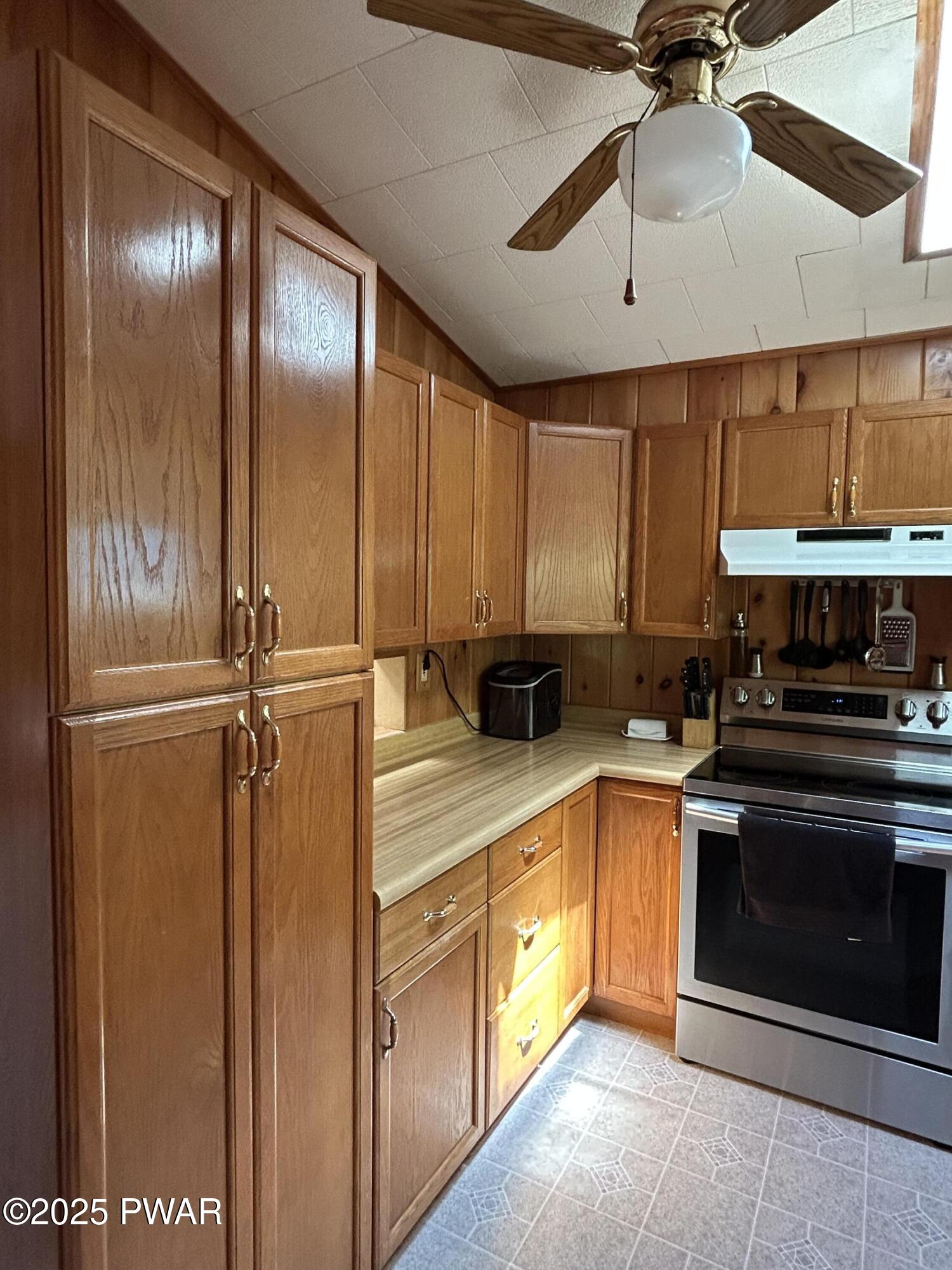 201 Oak Hill Road, Hawley, Pennsylvania image 15