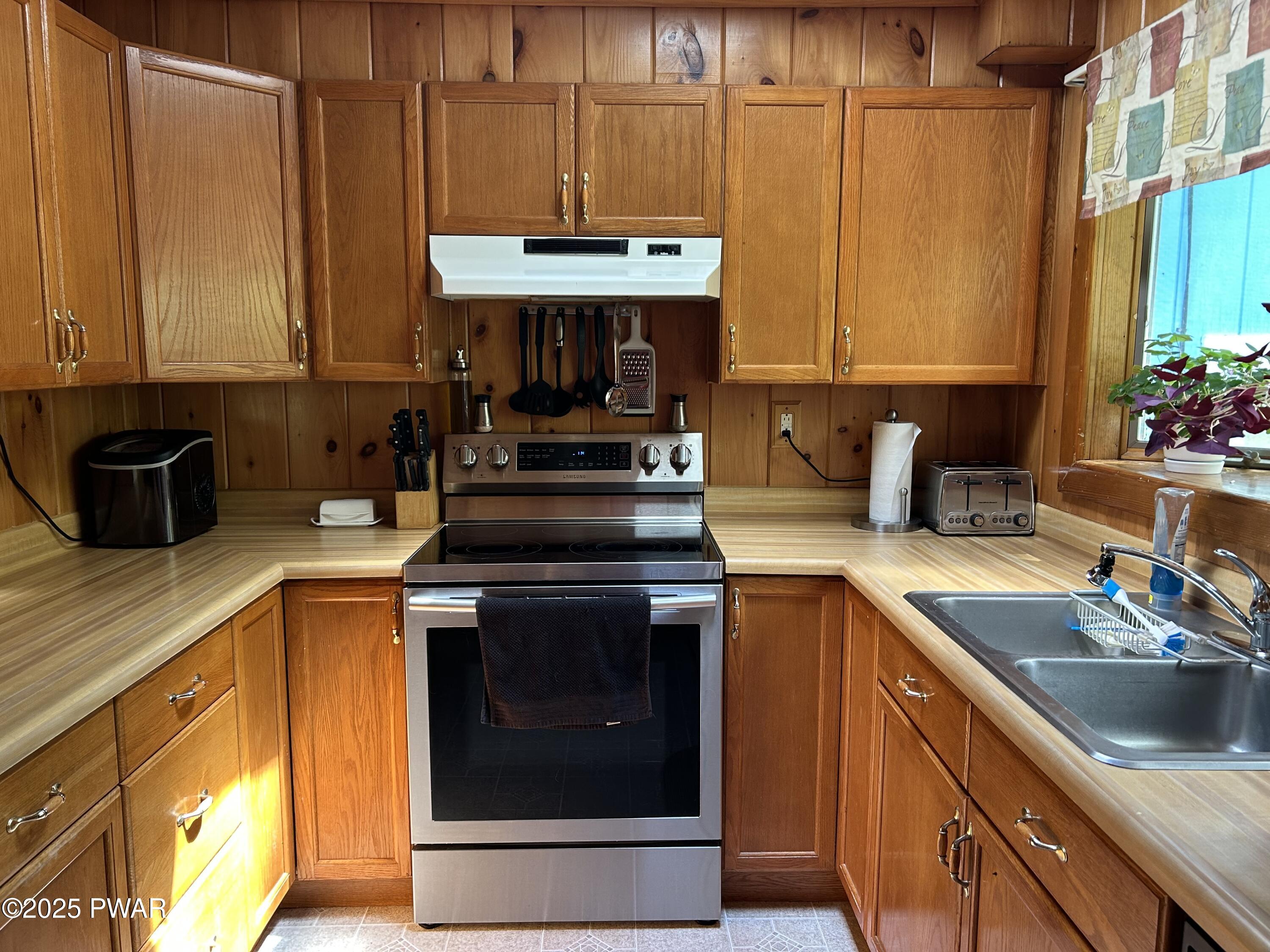 201 Oak Hill Road, Hawley, Pennsylvania image 16