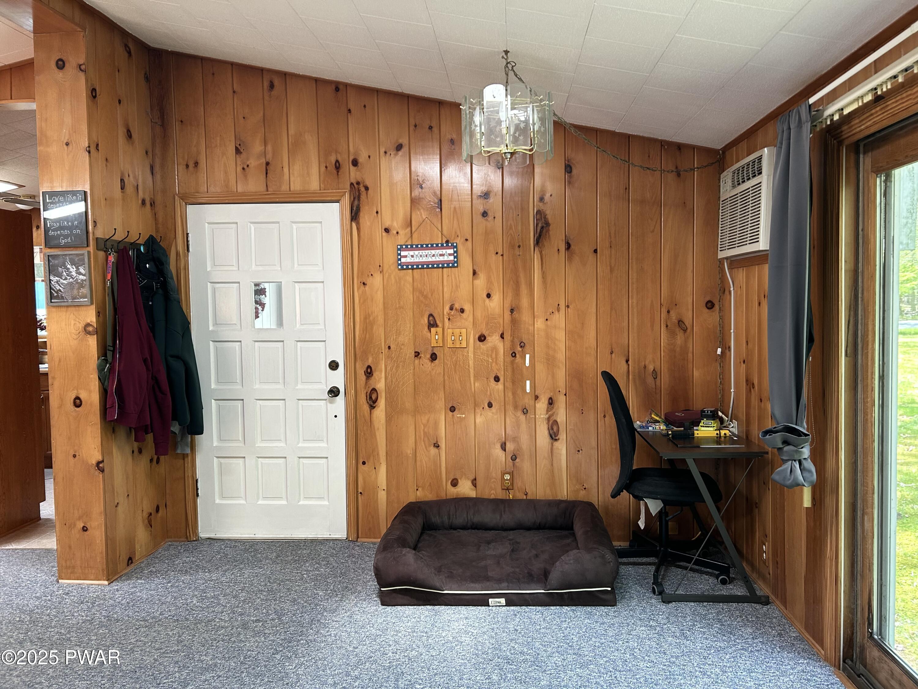 201 Oak Hill Road, Hawley, Pennsylvania image 5