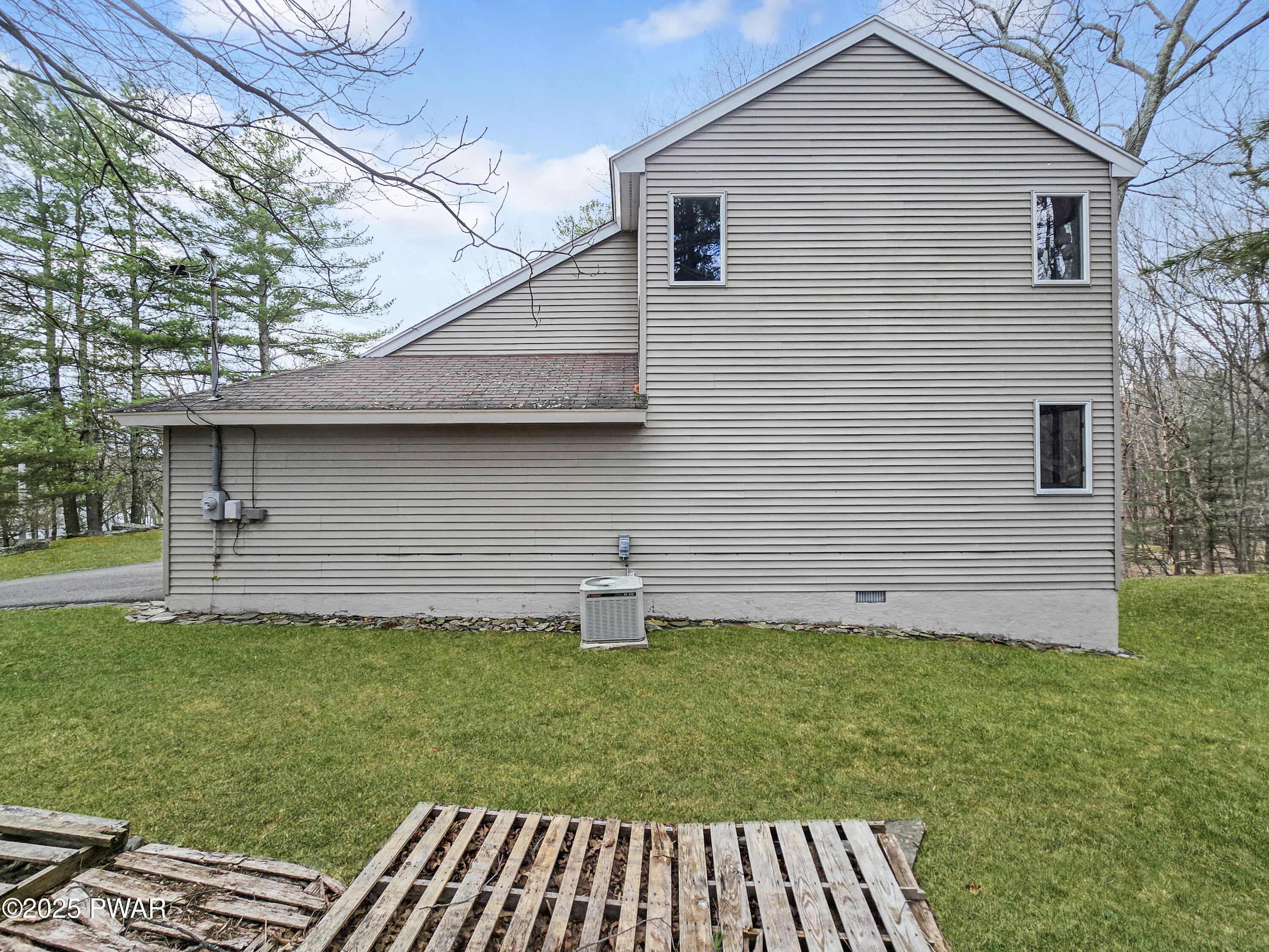 206 Mountain Lake Drive, Dingmans Ferry, Pennsylvania image 24