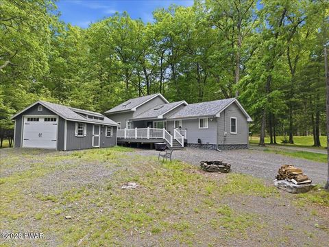 Homes For Sale - 128 Terrace Road<br/> Tafton, PA 18464