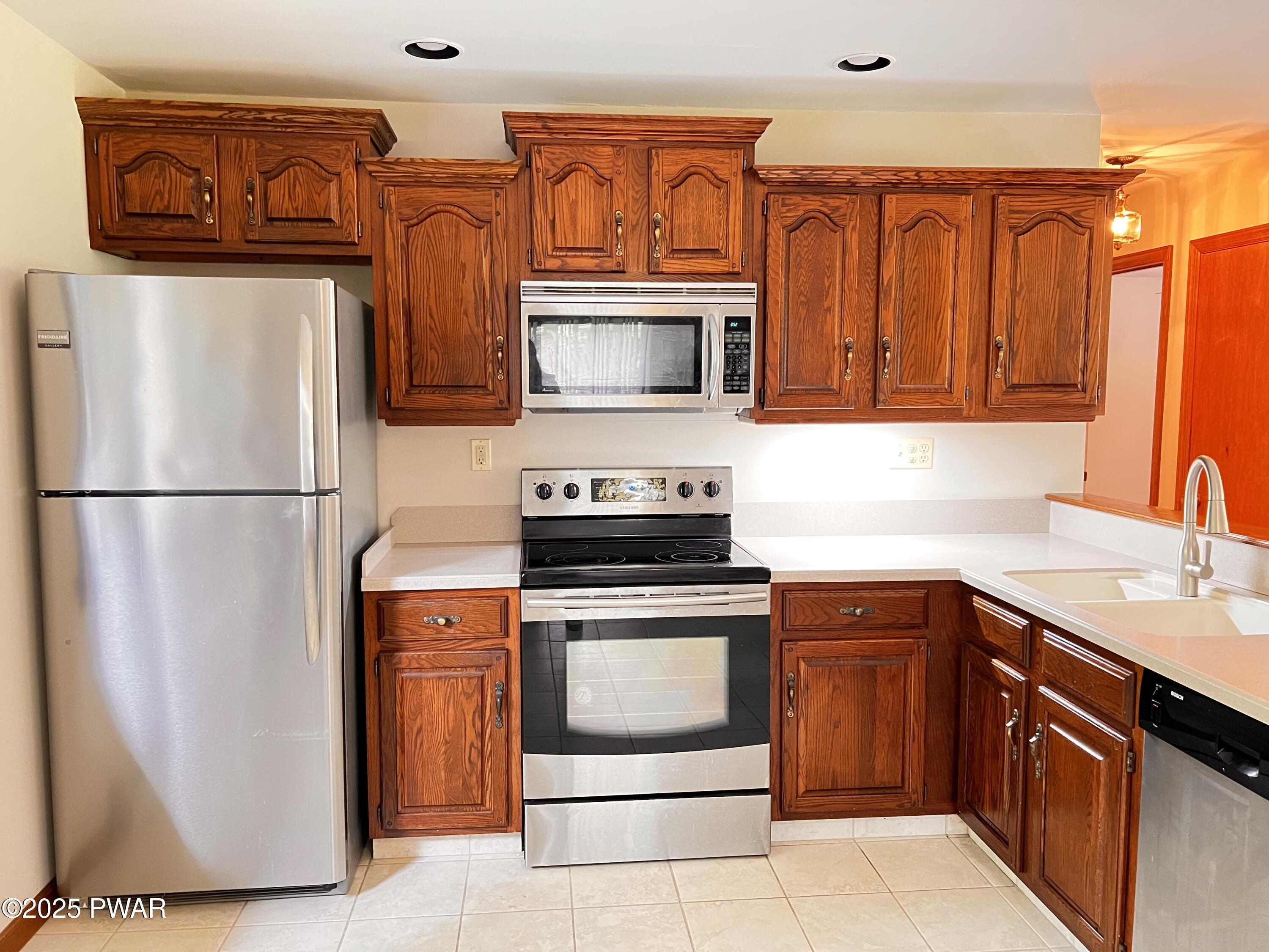 288 River Road, Beach Lake, Pennsylvania image 34