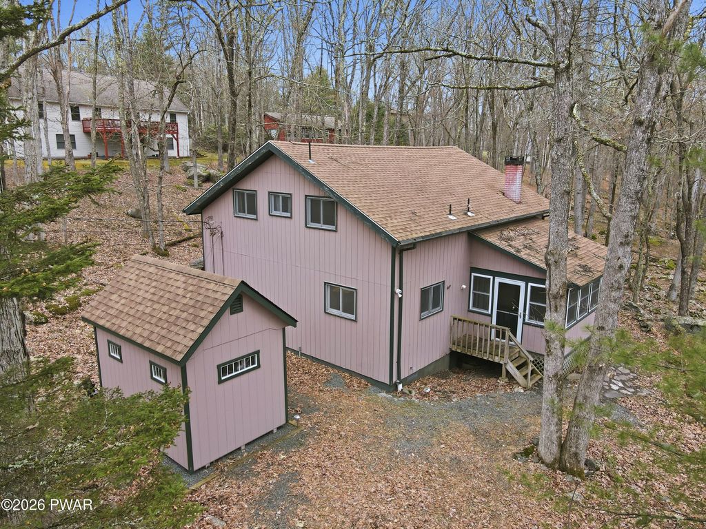 Photo of 803 Round Up Court, Lords Valley, PA 18428 (MLS # PW260849)