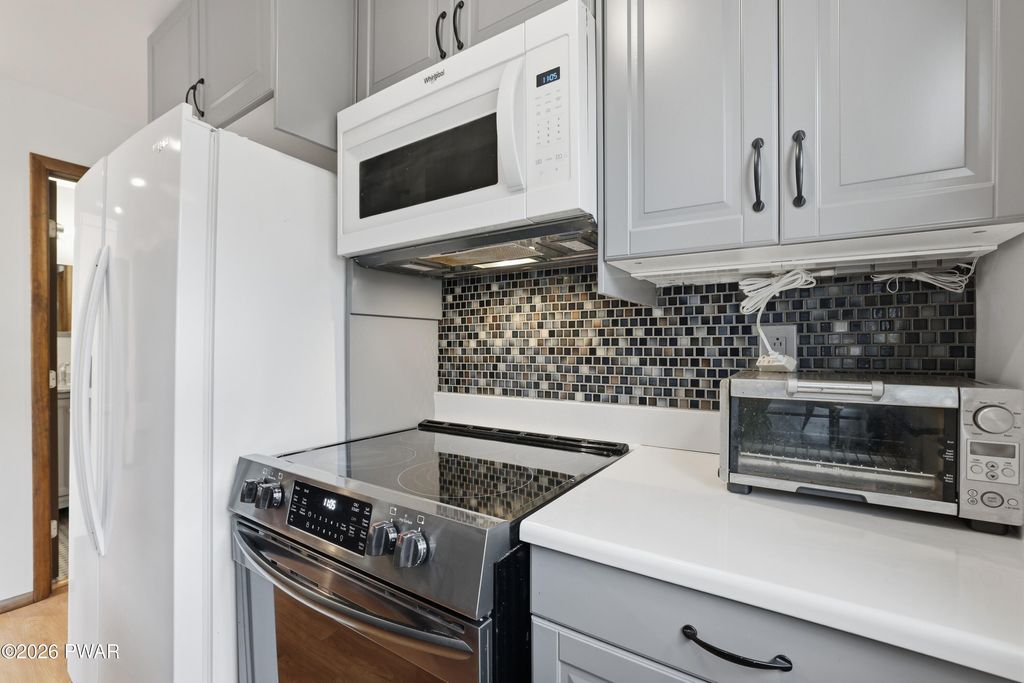 Photo of 803 Round Up Court, Lords Valley, PA 18428 (MLS # PW260849)