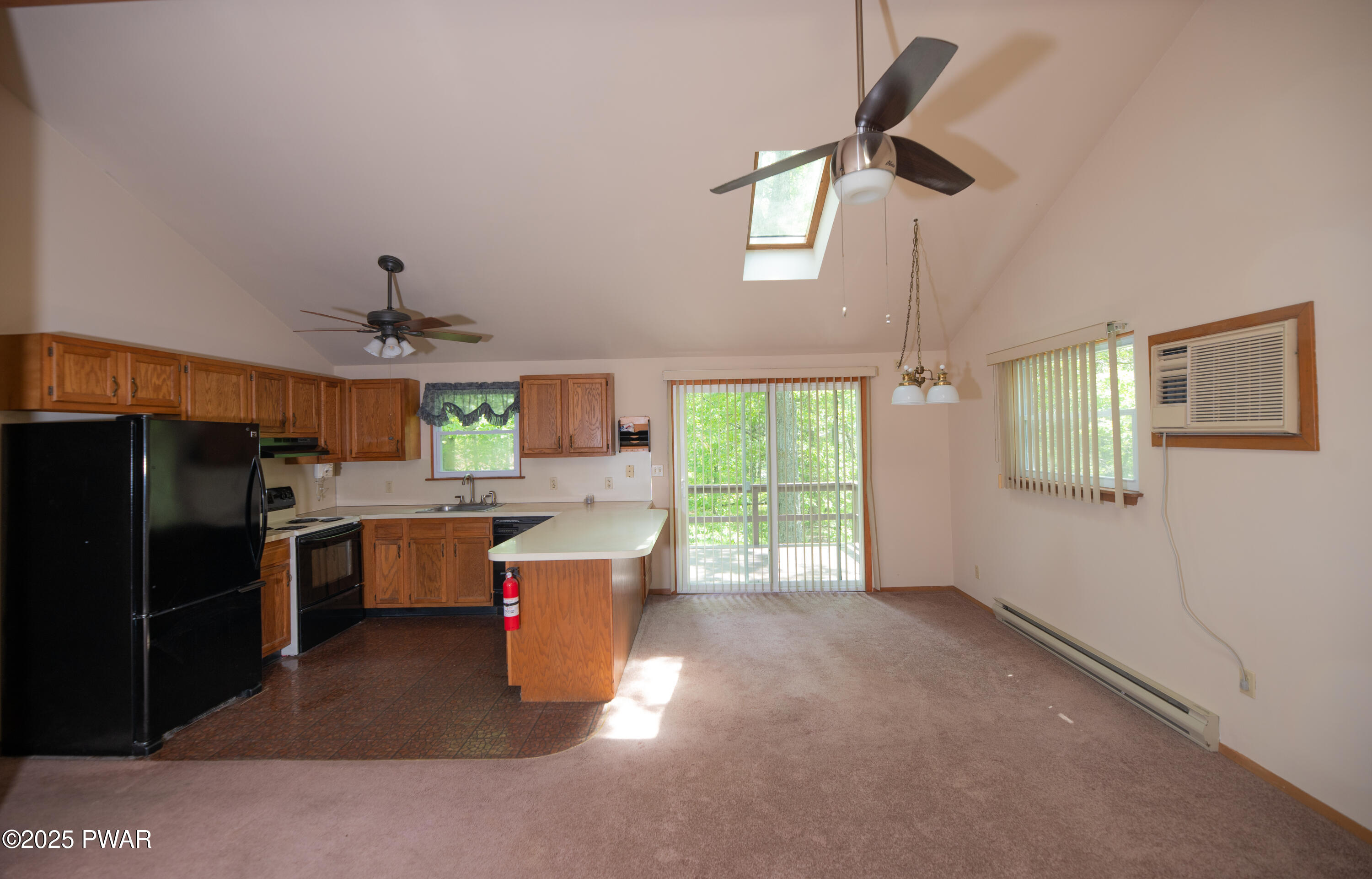 152 Mallard Lane, Bushkill, Pennsylvania image 2