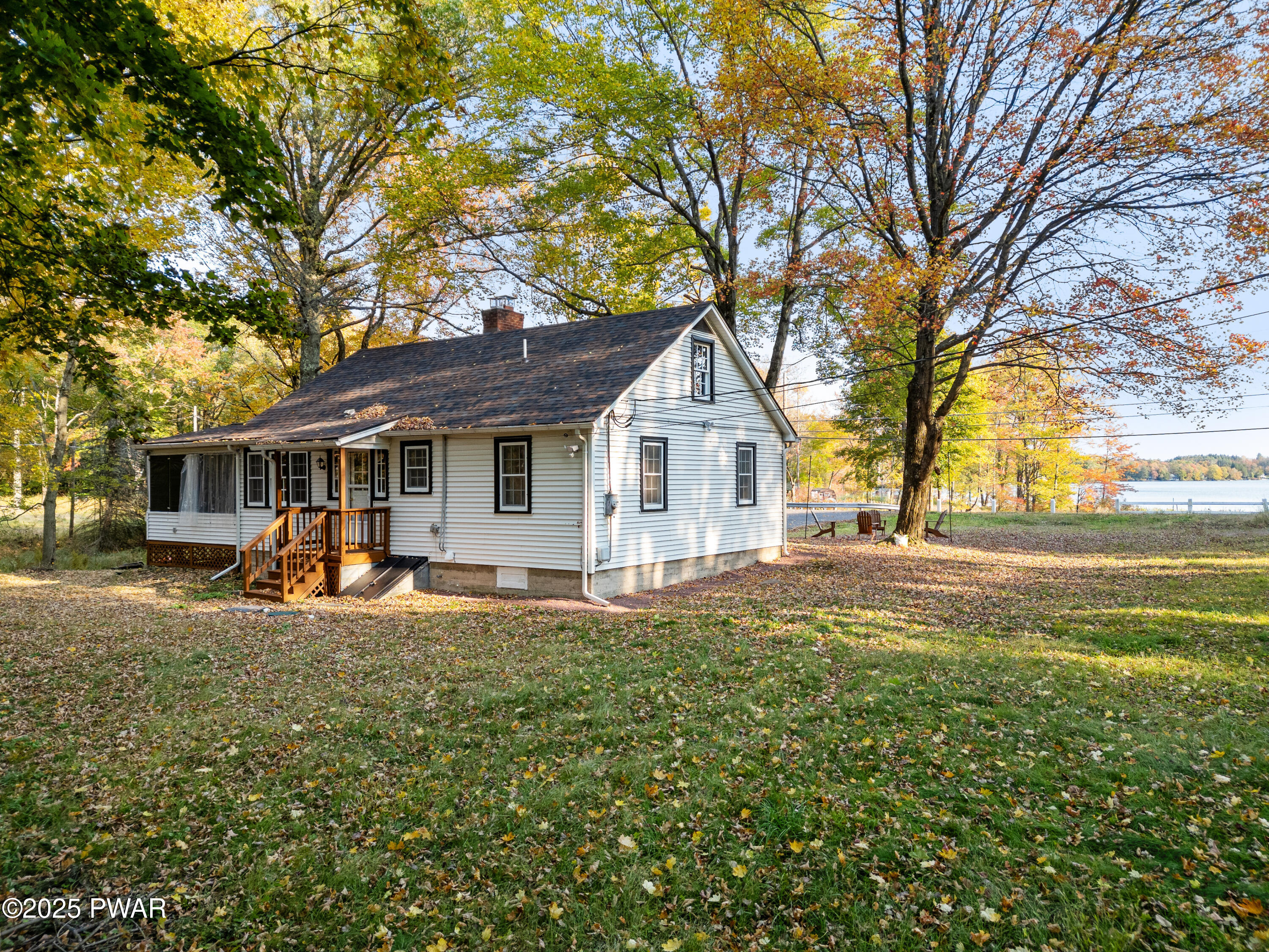 364 E Shore Drive, Lake Ariel, Pennsylvania image 3