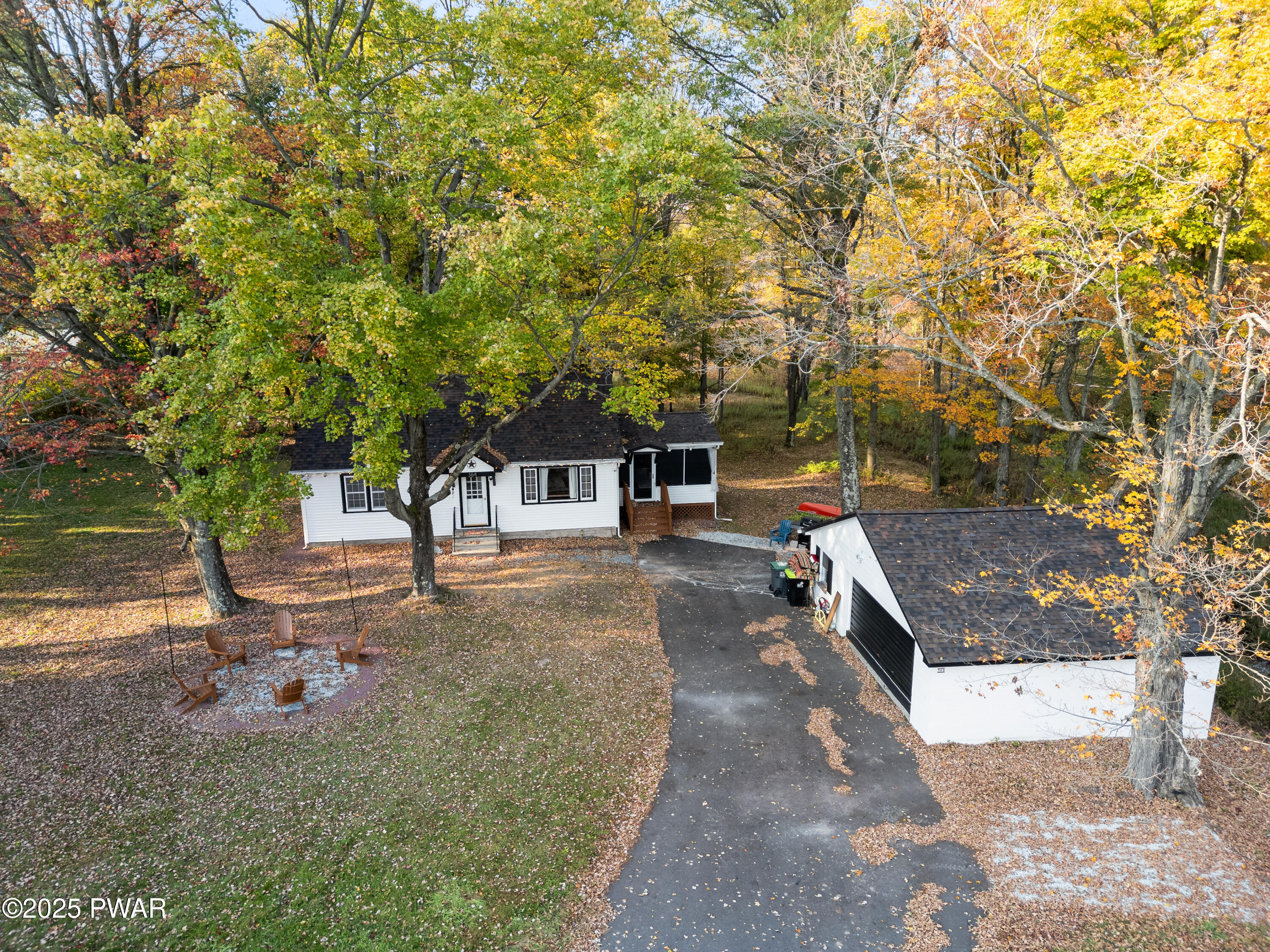 364 E Shore Drive, Lake Ariel, Pennsylvania image 1