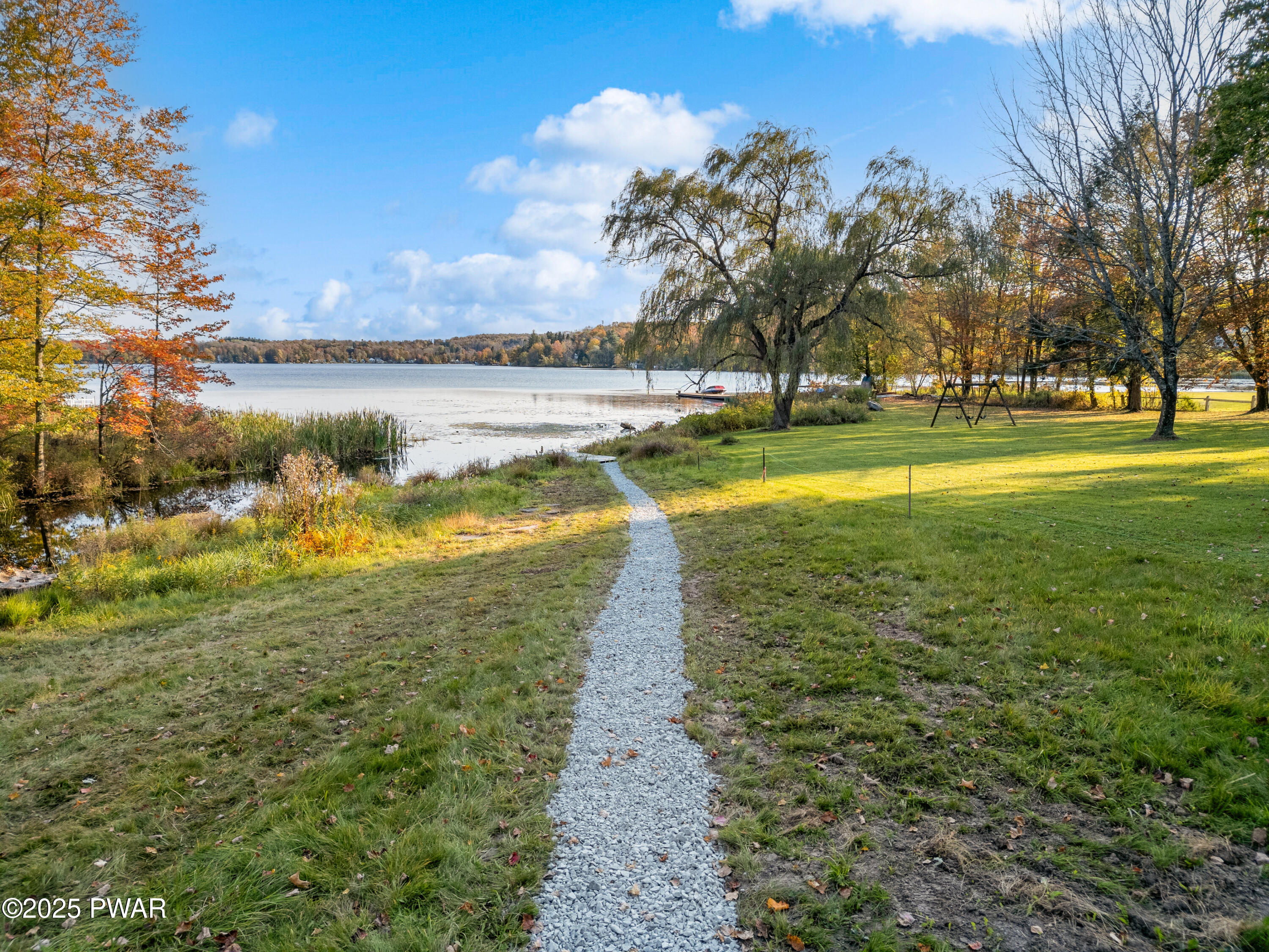 364 E Shore Drive, Lake Ariel, Pennsylvania image 11