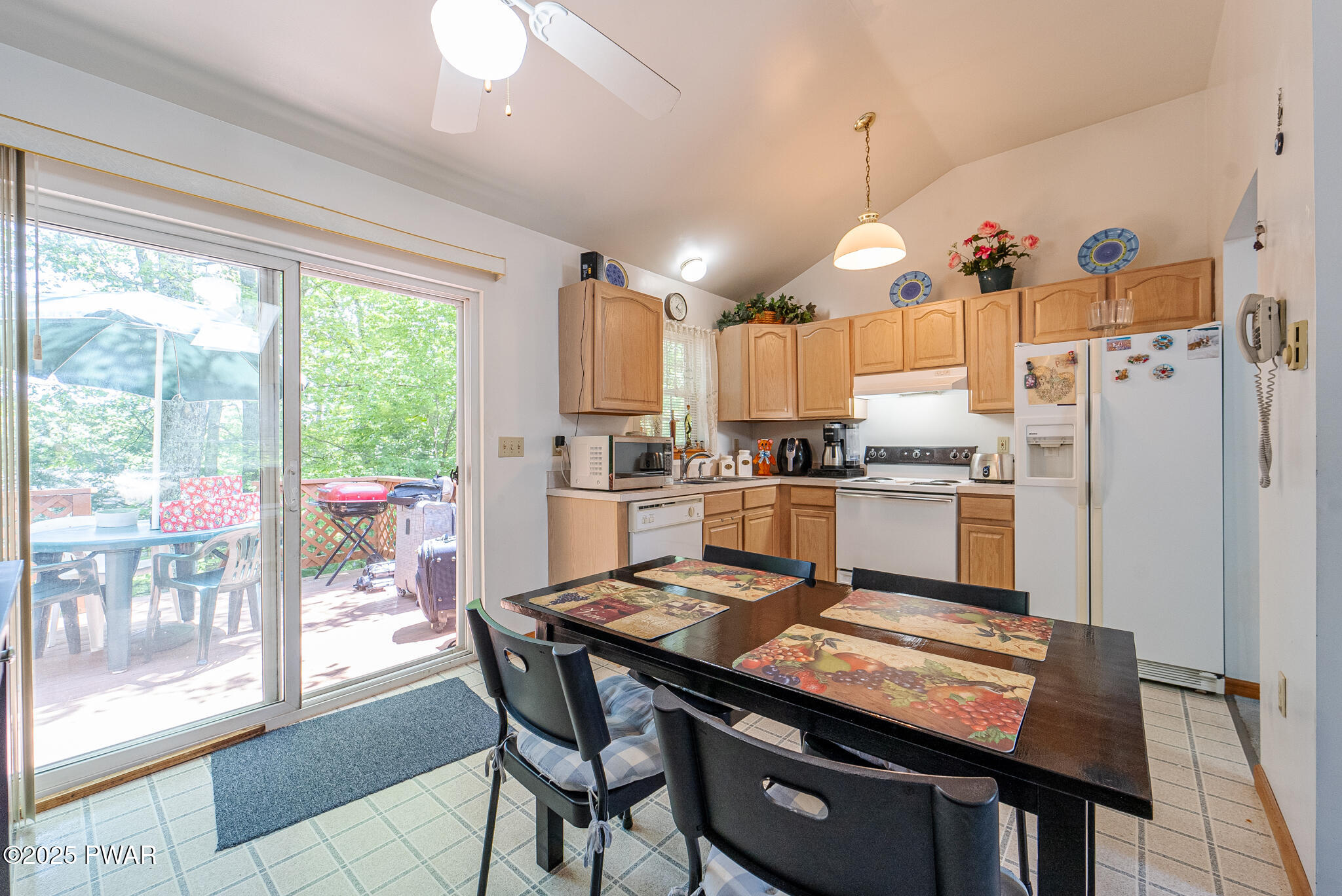 111 Babette Court, Dingmans Ferry, Pennsylvania image 6