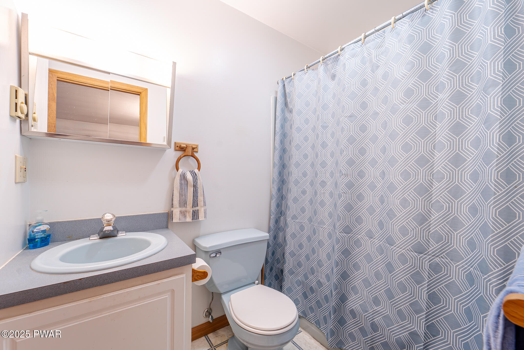 111 Babette Court, Dingmans Ferry, Pennsylvania image 16