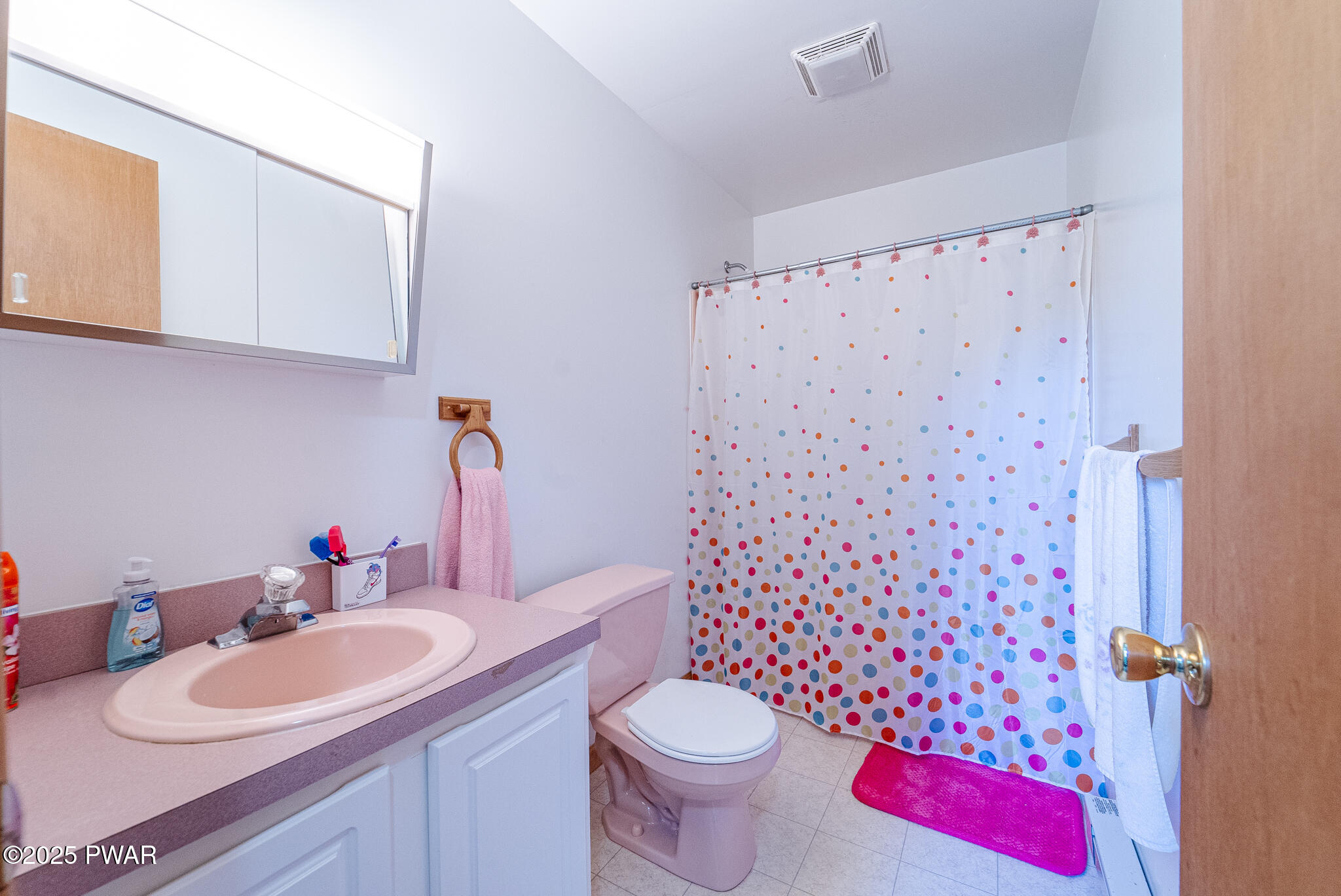 111 Babette Court, Dingmans Ferry, Pennsylvania image 24