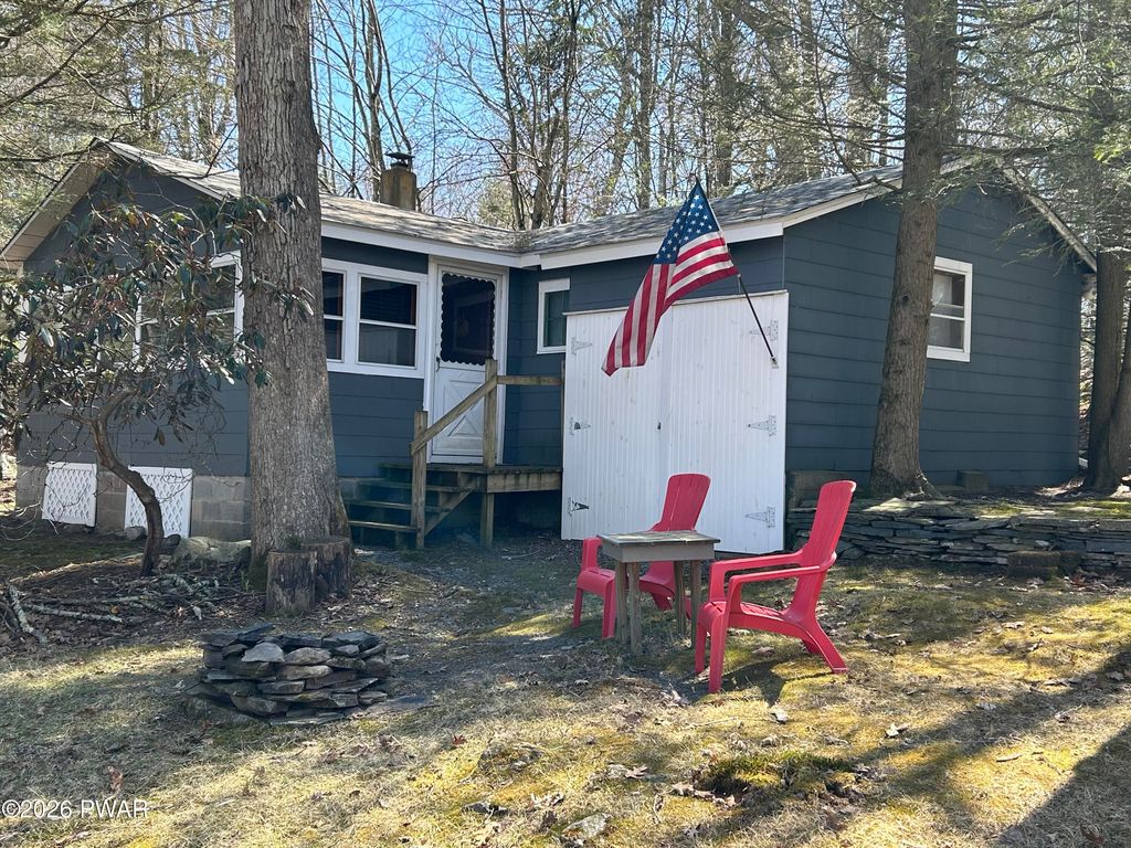 Photo of 123 Mosier Road, Dingmans Ferry, PA 18328 (MLS # PW260847)