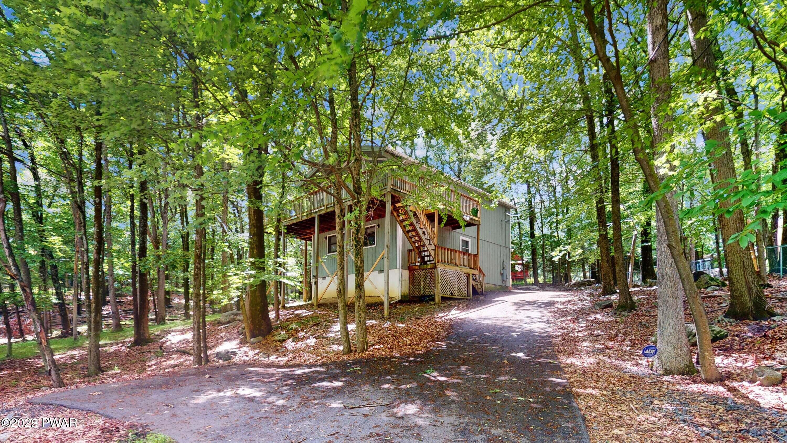 152 Fairview Drive, Dingmans Ferry, Pennsylvania image 2