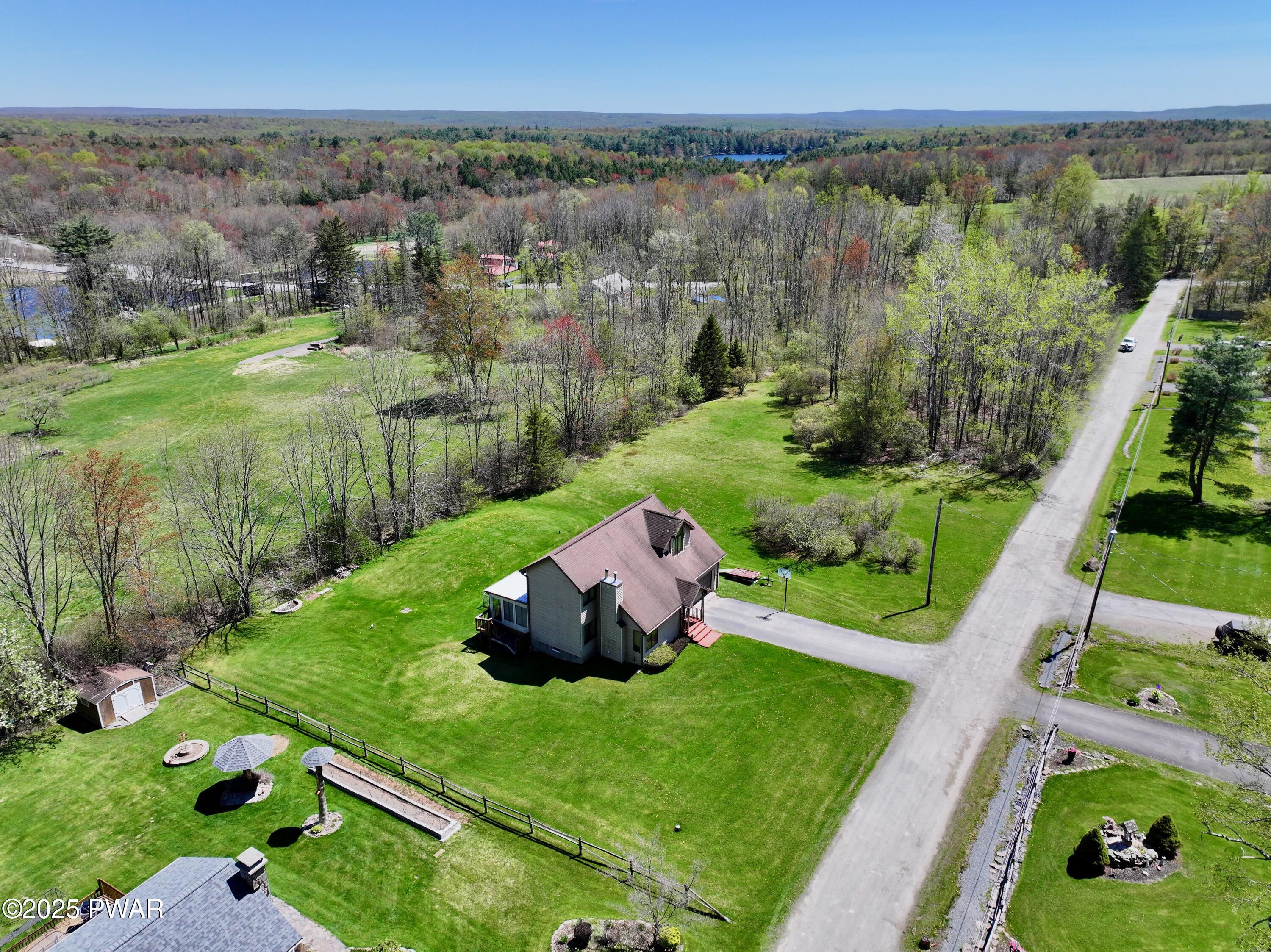 26 Lake View Drive Rd, Lake Ariel, Pennsylvania image 1