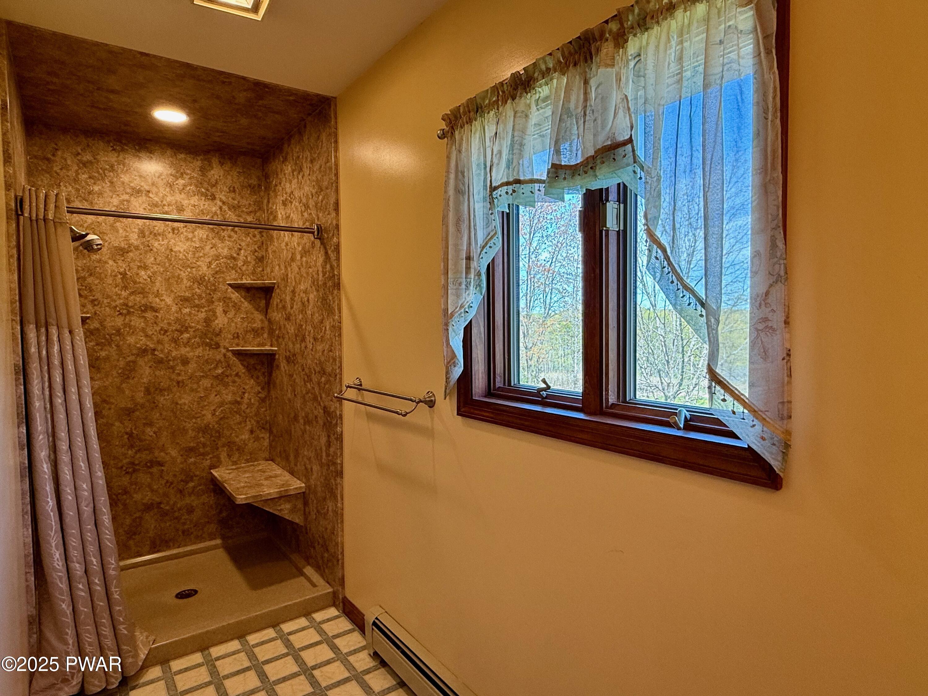 26 Lake View Drive Rd, Lake Ariel, Pennsylvania image 29