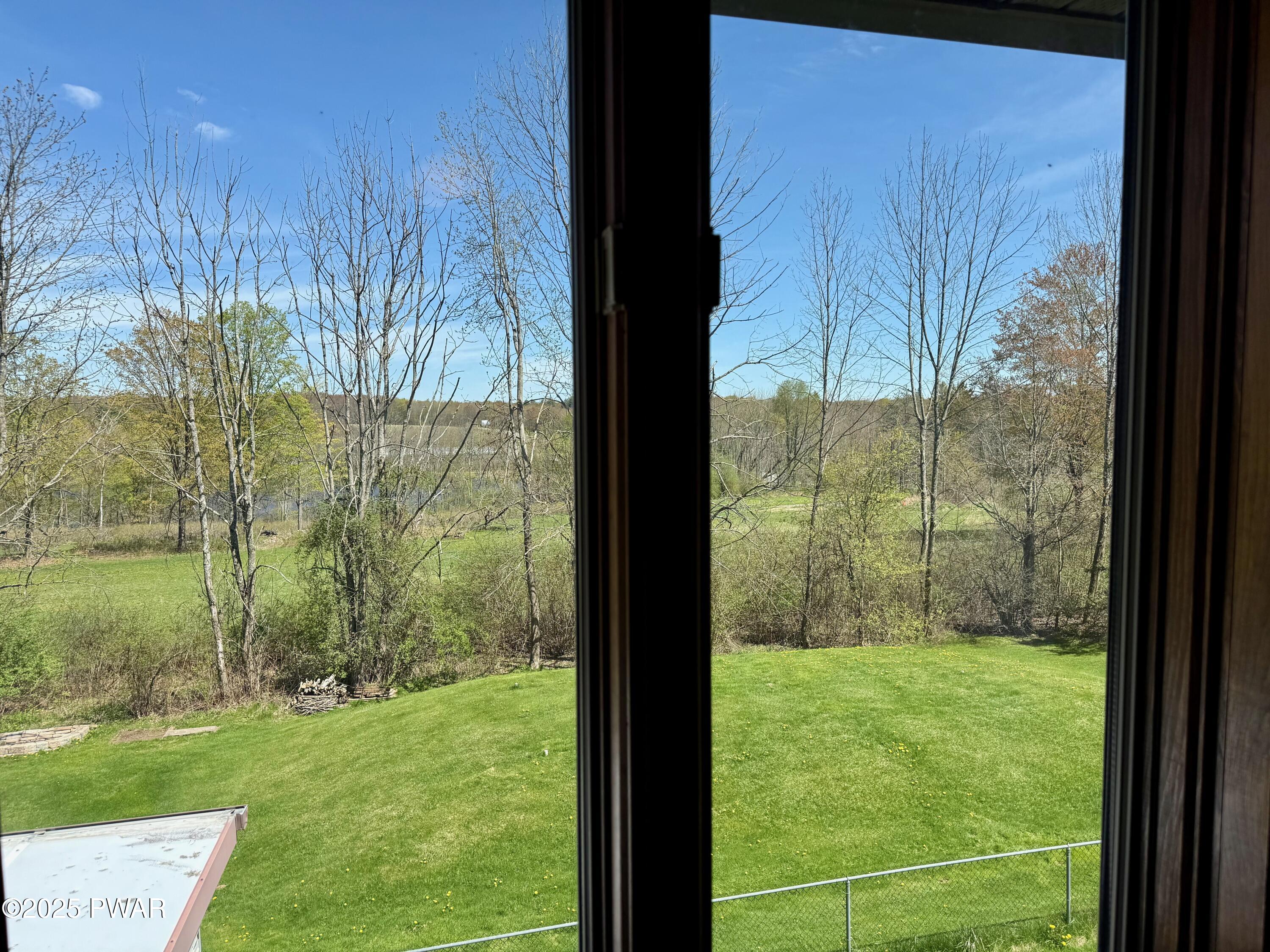 26 Lake View Drive Rd, Lake Ariel, Pennsylvania image 36